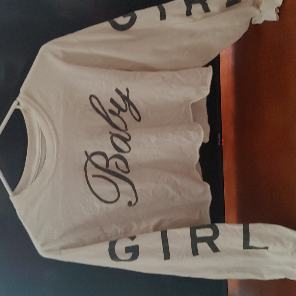Long sleeve crop top